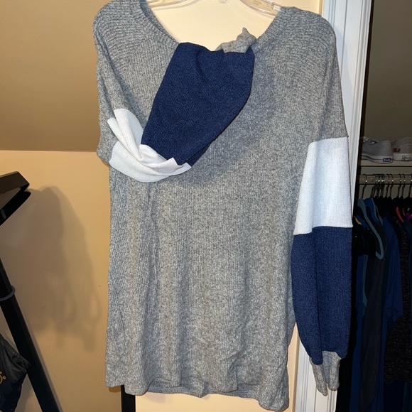 Color block super soft sweater size xl - Picture 1 of 4